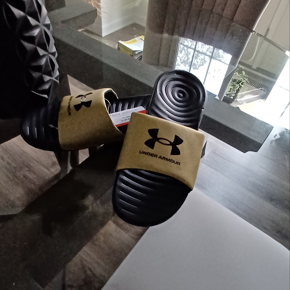 NEW Under Armour Ansa ladies sports sandals...*Regular fit*